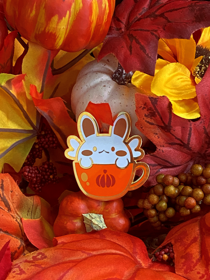 Bunkin Spice Latte Pin
